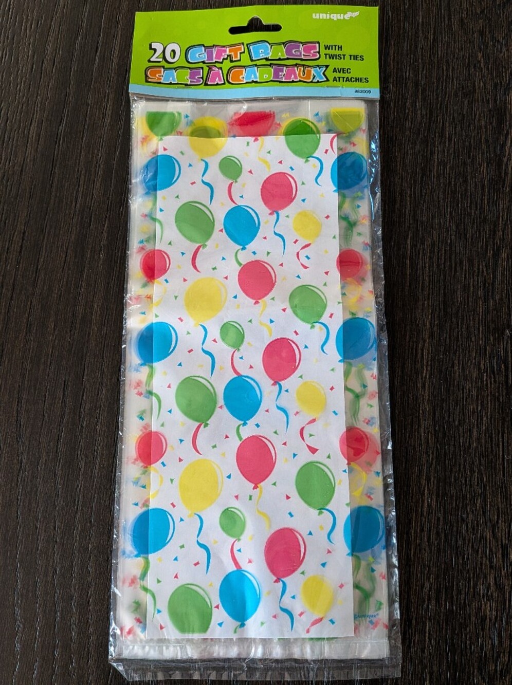 Festive Balloon & Confetti Large Party Bags (20 Count), 11-1/2 x 5 x 3-1/4"